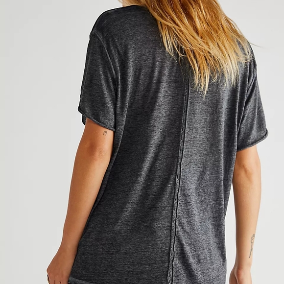 Vella tee - Picture 2 of 5